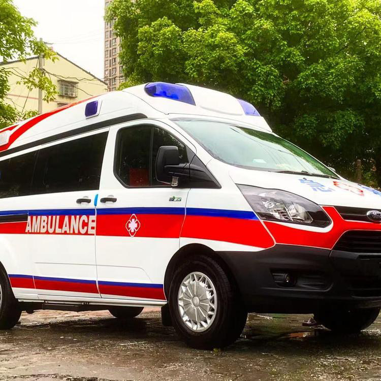 临翔跨省救护车出租护送返乡