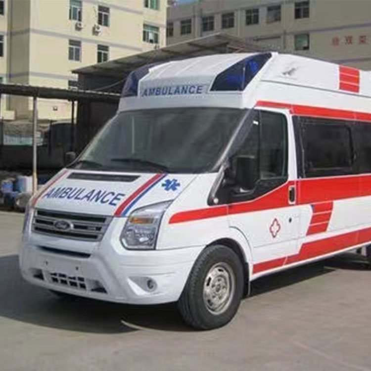 临翔救护车出租收费:安全出行,价格透明